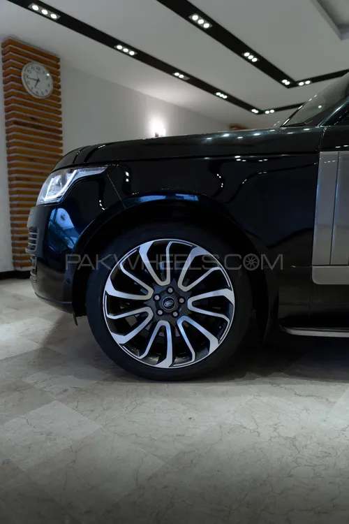 Range Rover Vogue 2017 for Sale in Islamabad Range Rover Vogue 2017 for Sale in Islamabad Image-8