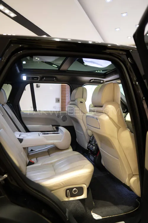 Range Rover Vogue 2017 for Sale in Islamabad Range Rover Vogue 2017 for Sale in Islamabad Image-15