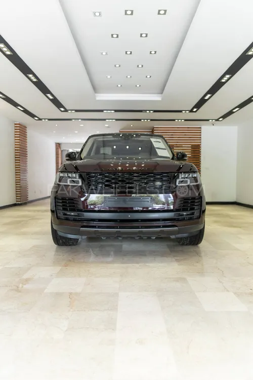 Range Rover Vogue 2018 for Sale in Islamabad Image-1