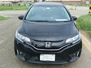 Honda Fit 1.5 Hybrid Smart Selection 2013 for Sale