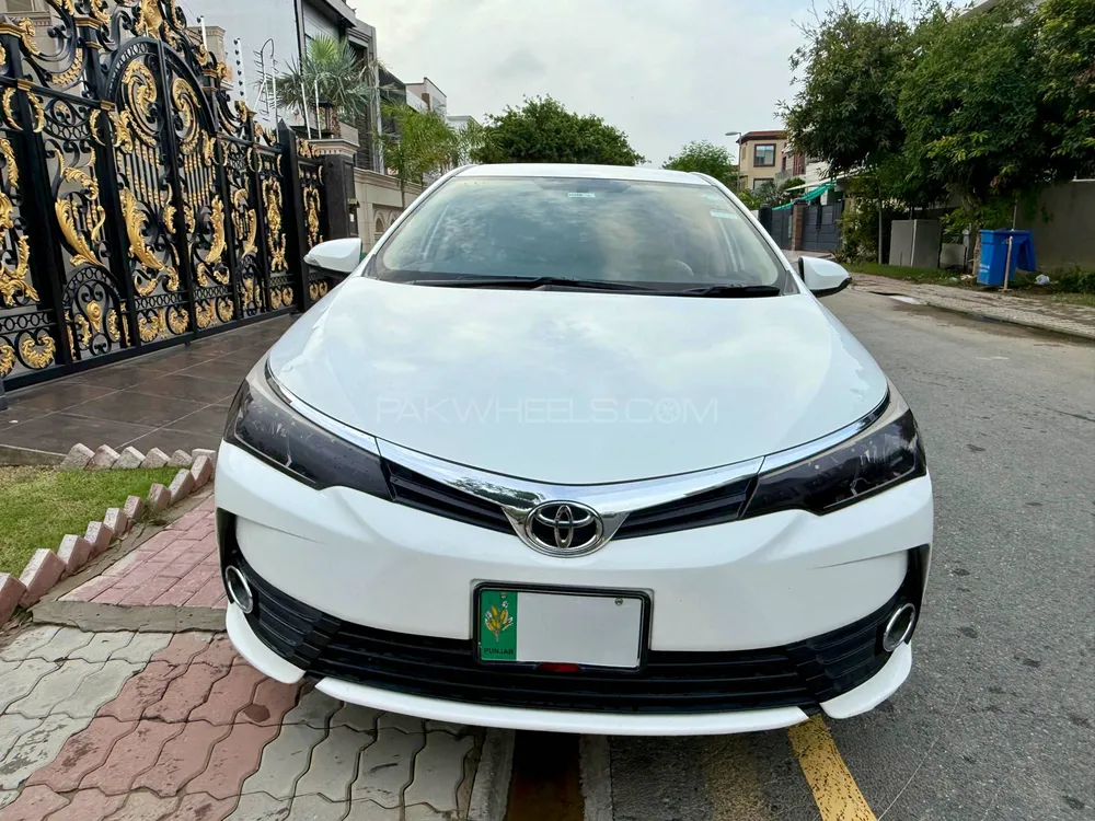 Toyota Corolla 2018 for Sale in Lahore Image-1