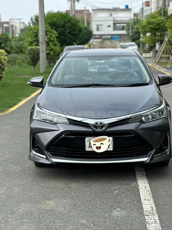 Toyota Corolla 2021 for Sale in Faisalabad Image-1