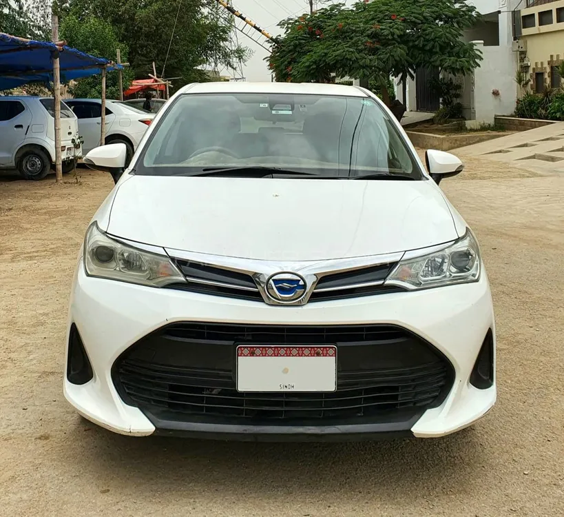 Toyota Corolla Fielder 2018 for Sale in Karachi Image-1