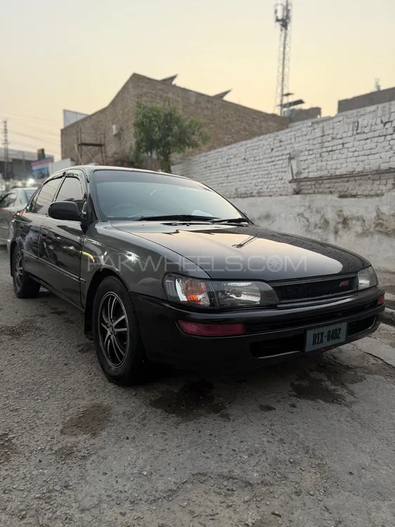 Toyota Corolla 2000 for Sale in Peshawar Image-1