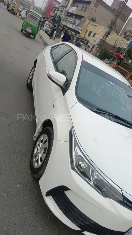 Toyota Corolla 2020 for Sale in Lahore Image-1