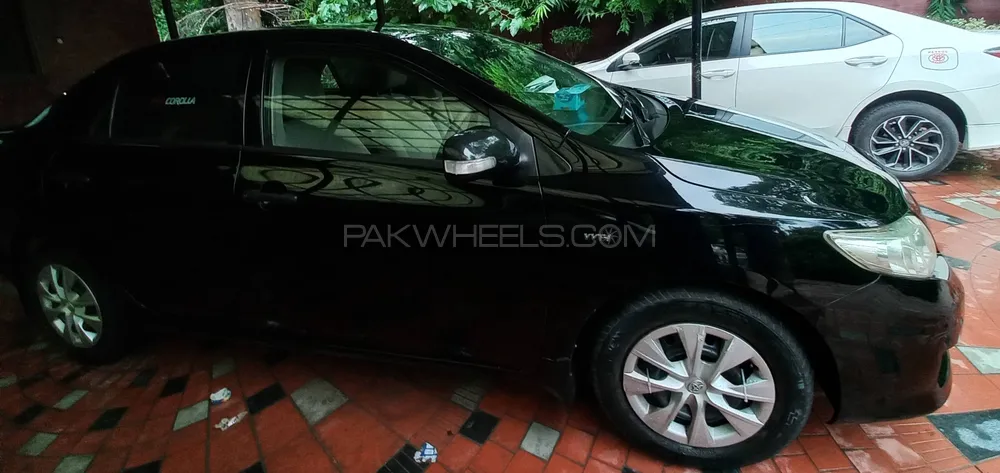 Toyota Corolla 2010 for Sale in Lahore Image-1