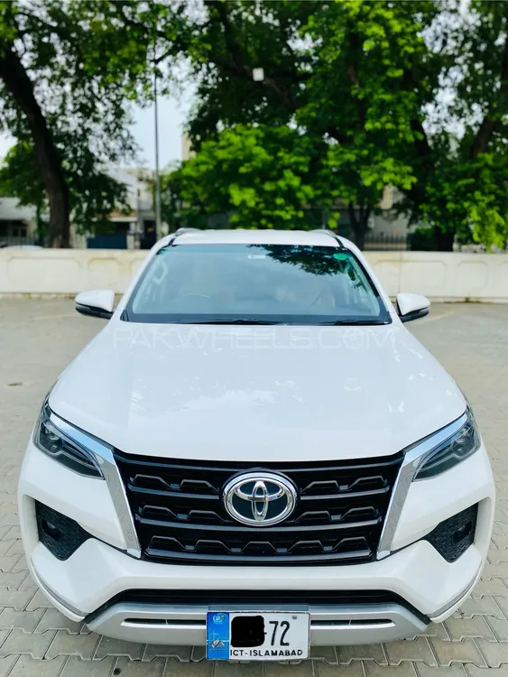 Toyota Fortuner 2022 for Sale in Lahore Image-1