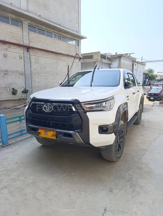 Toyota Hilux 2022 for Sale in Karachi Image-1
