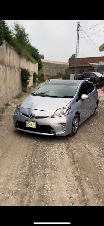 Toyota Prius 2012 for Sale in Islamabad Image-1