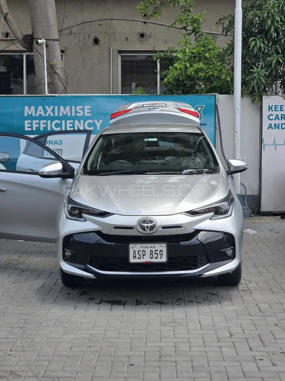 Toyota Yaris Sedan 2024 for Sale in Lahore Image-1