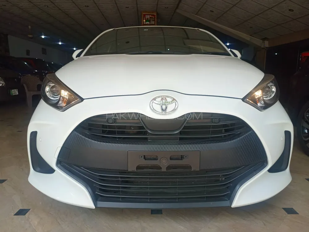 Toyota Yaris Hatchback 2022 for Sale in Lahore Image-1
