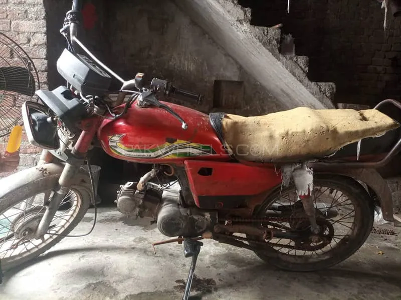 Chinese Bikes 70 2005 for Sale Image-1