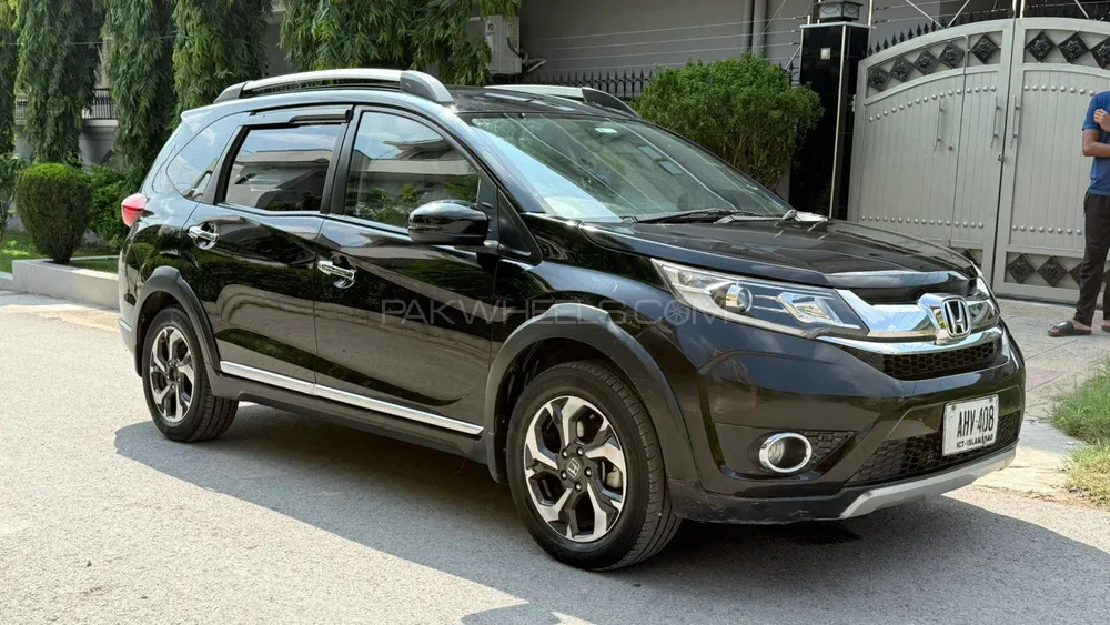 Honda BR-V 2018 for Sale in Islamabad Image-1