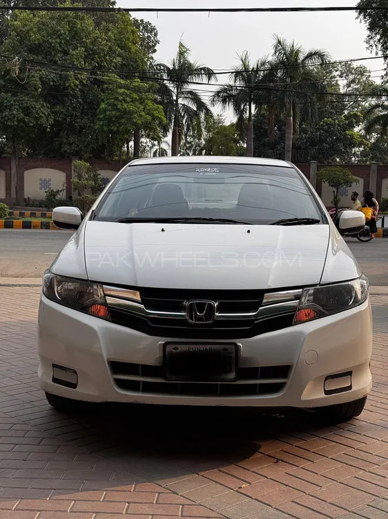Honda City 2013 for Sale in Islamabad Image-1