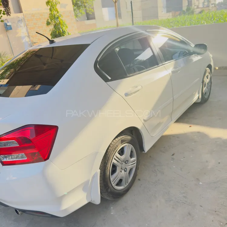 Honda City 2015 for Sale in Bahawalpur Image-1