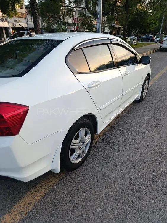 Honda City 2017 for Sale in Islamabad Image-1