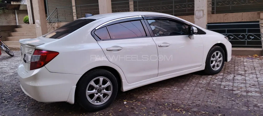 Honda Civic 2015 for Sale in Faisalabad Image-1