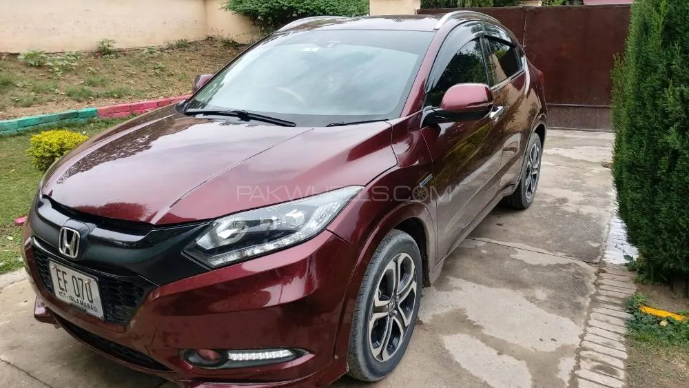 Honda Vezel 2015 for Sale in Rawalpindi Image-1