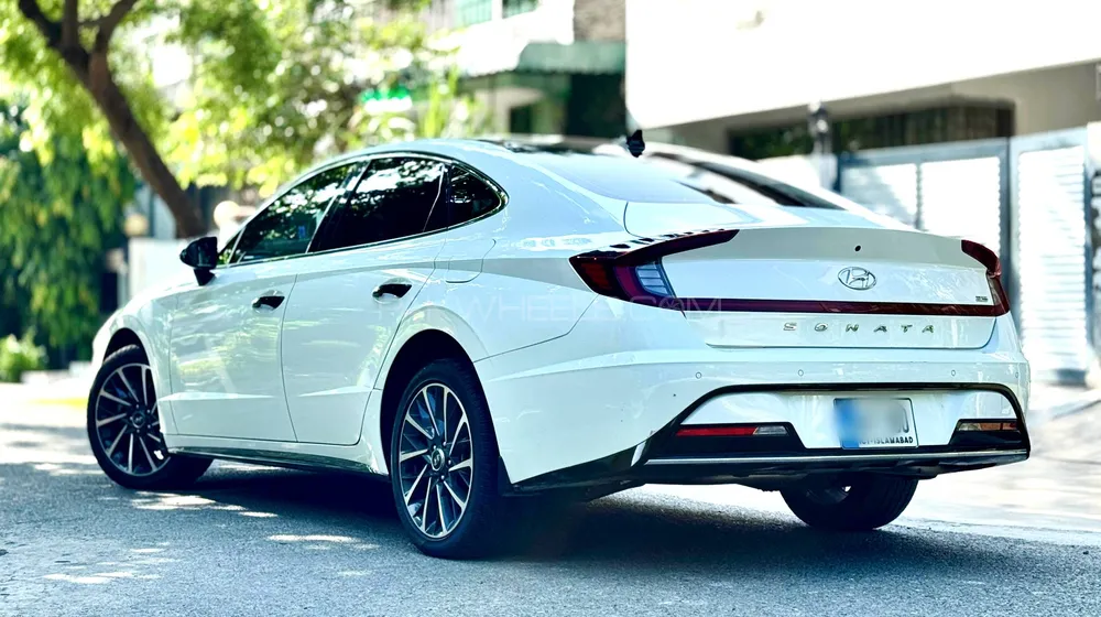 Hyundai Sonata 2021 for Sale in Lahore Image-1