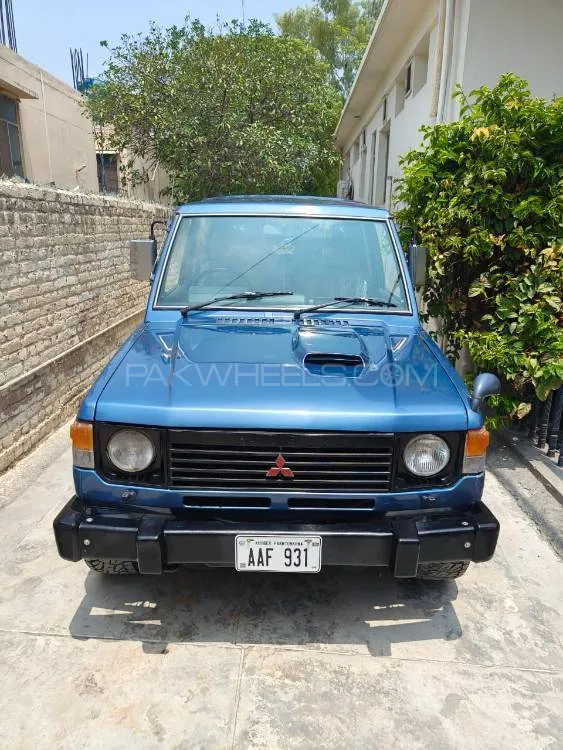 Mitsubishi Pajero 1991 for Sale in Peshawar Image-1