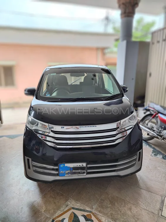 نسان ڈیز 2013 for Sale in اسلام آباد Image-1
