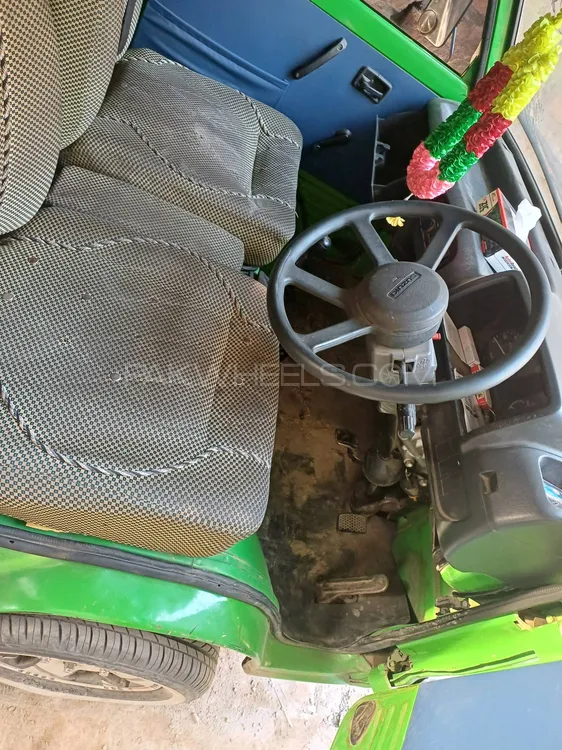 Suzuki Bolan 2015 for Sale in Peshawar Image-1