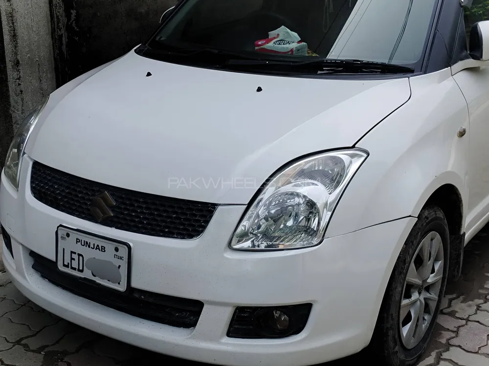 Suzuki Swift 2011 for Sale in Kamoke Image-1