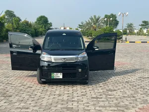 Honda Life Diva 2017 for Sale