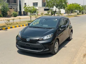 Toyota Aqua Z 2021 for Sale