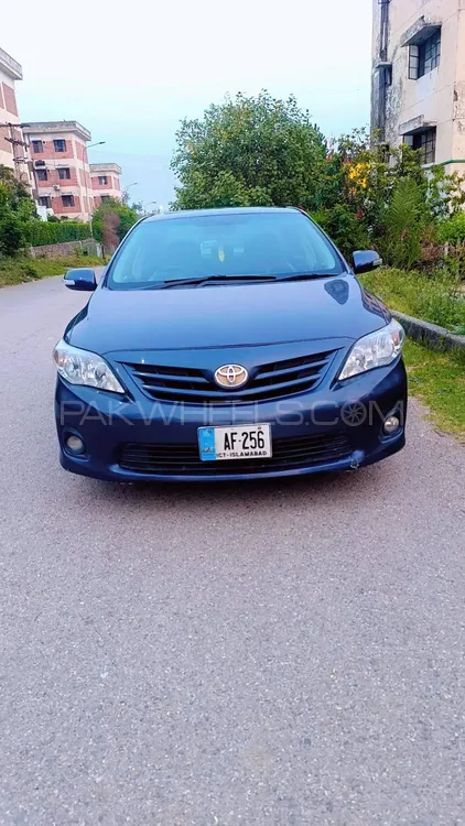 Toyota Corolla 2012 for Sale in Islamabad Image-1