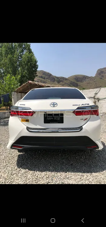 Toyota Corolla 2021 for Sale in Buner Image-1