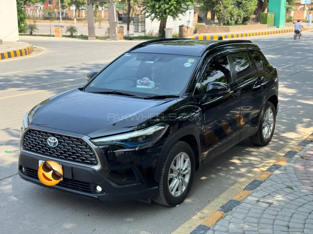 Toyota Corolla Cross 2021 for Sale in Peshawar Image-1