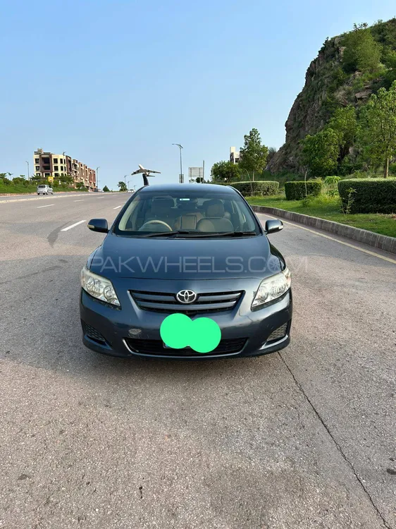 Toyota Corolla 2011 for Sale in Islamabad Image-1