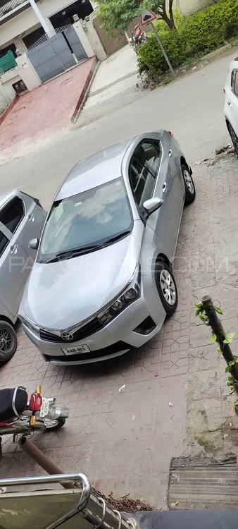 Toyota Corolla 2015 for Sale in Islamabad Image-1