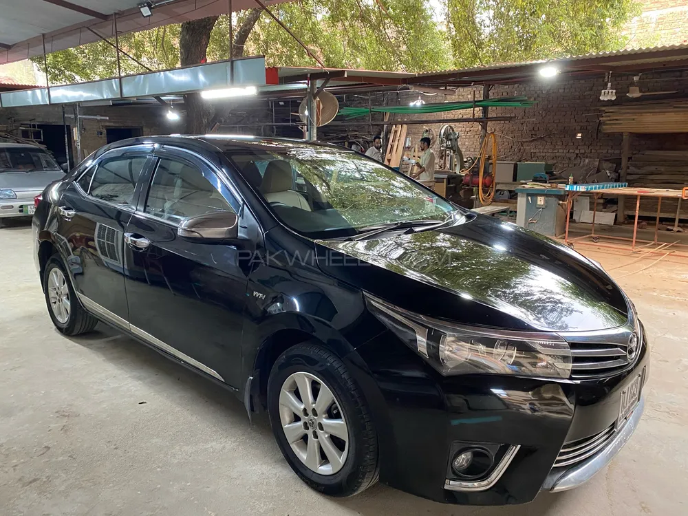 Toyota Corolla 2015 for Sale in Gujrat Toyota Corolla 2015 for Sale in Gujrat Image-2