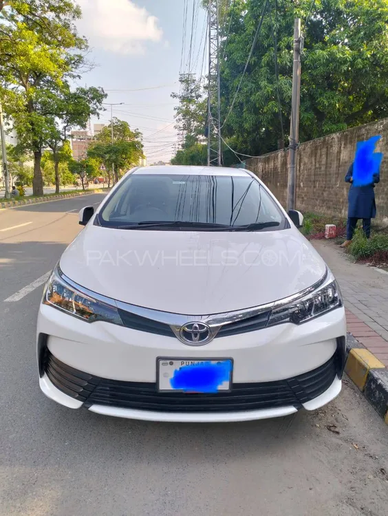 Toyota Corolla 2019 for Sale in Lahore Image-1