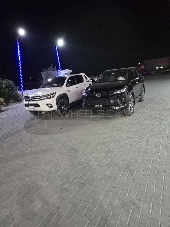 Toyota Fortuner 2017 for Sale in D.G.Khan Image-1