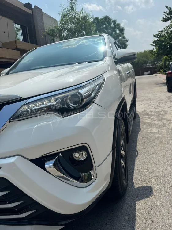 Toyota Fortuner 2018 for Sale in Lahore Toyota Fortuner 2018 for Sale in Lahore Image-2