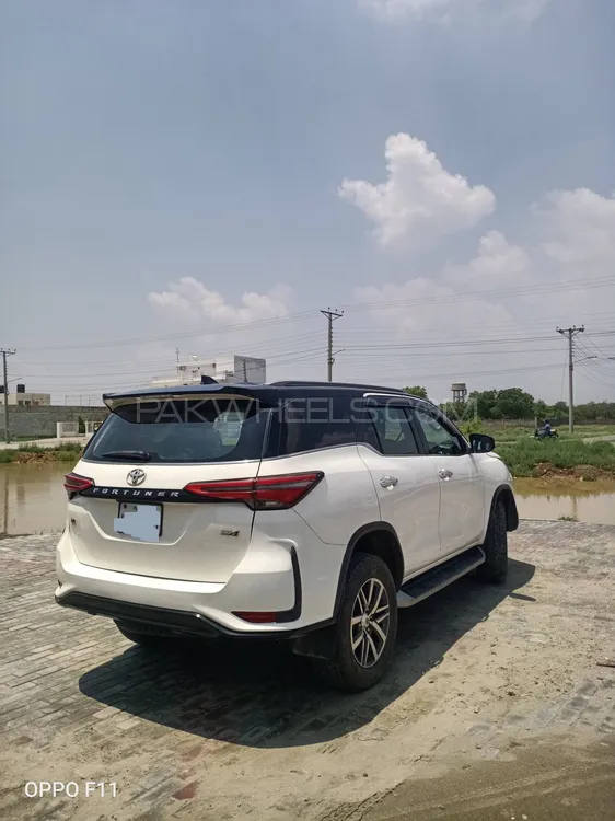 Toyota Fortuner 2019 for Sale in Lahore Image-1