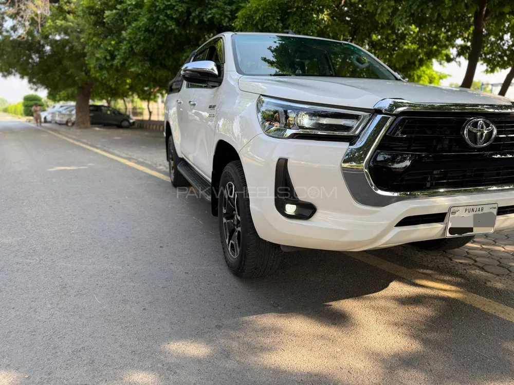 Toyota Hilux 2021 for Sale in Lahore Image-1