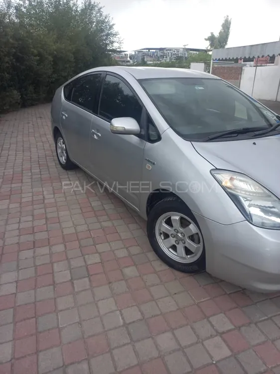 Toyota Prius 2011 for Sale in Rawalpindi Image-1