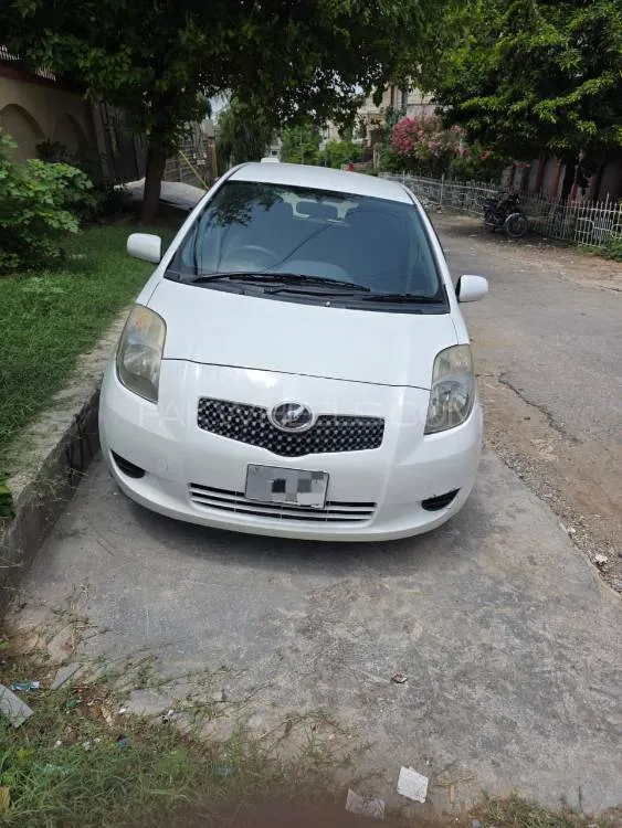 Toyota Vitz 2006 for Sale in Islamabad Image-1