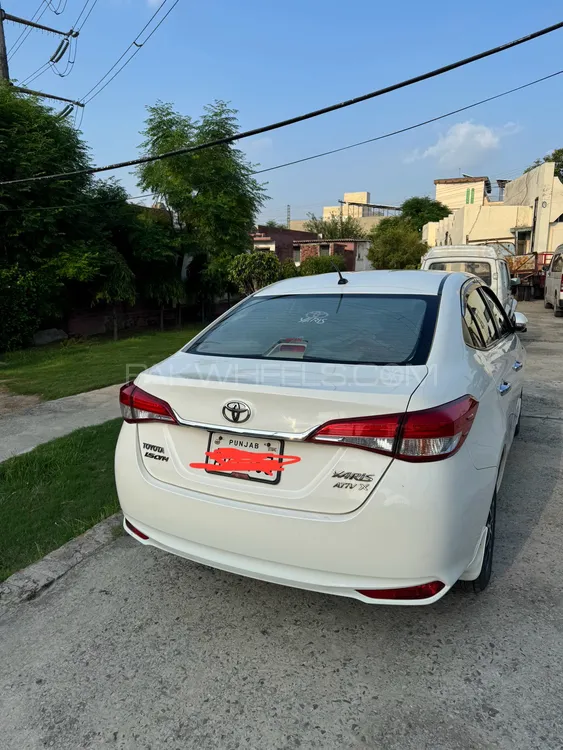 Toyota Yaris Sedan 2021 for Sale in Lahore Image-1