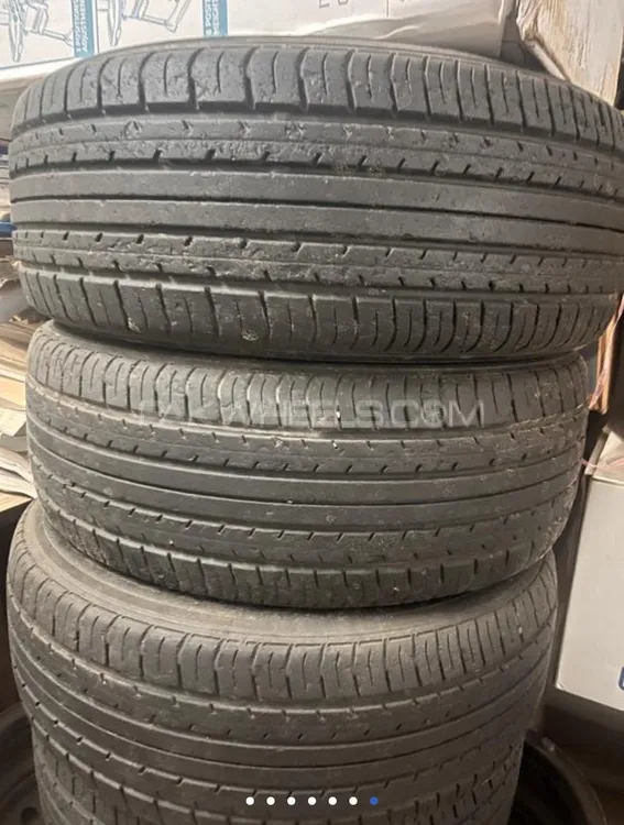 Yokohama 205/55R16  Image-1