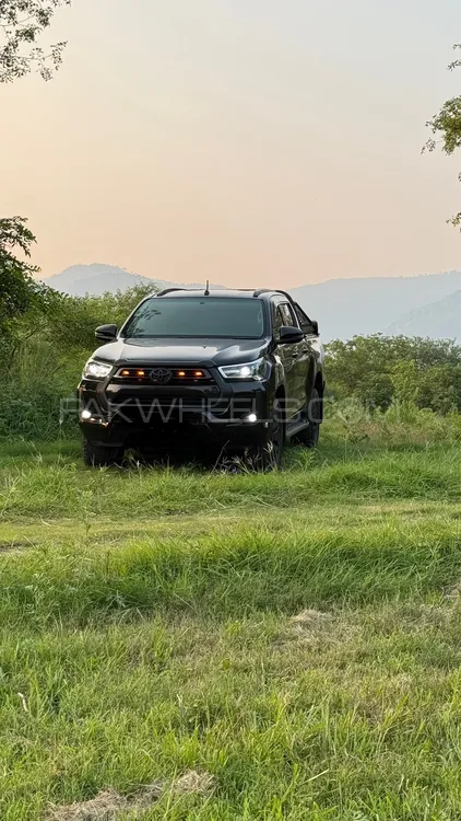 Toyota Hilux 2022 for Sale in Islamabad Image-1