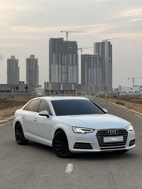 Audi A4 2016 for Sale in Karachi Image-1