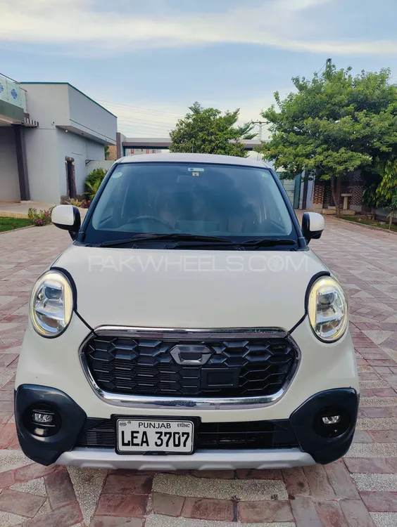 Daihatsu Cast 2016 for Sale in Muzaffar Gargh Image-1