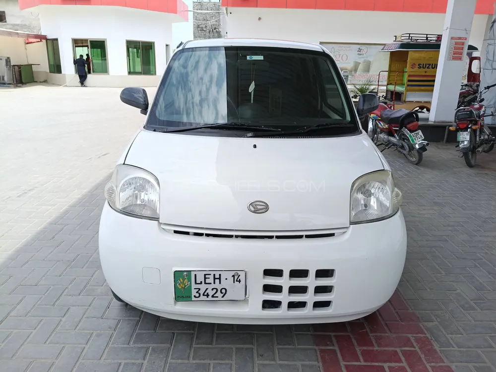 Daihatsu Esse 2010 for Sale in Bahawalpur Image-1