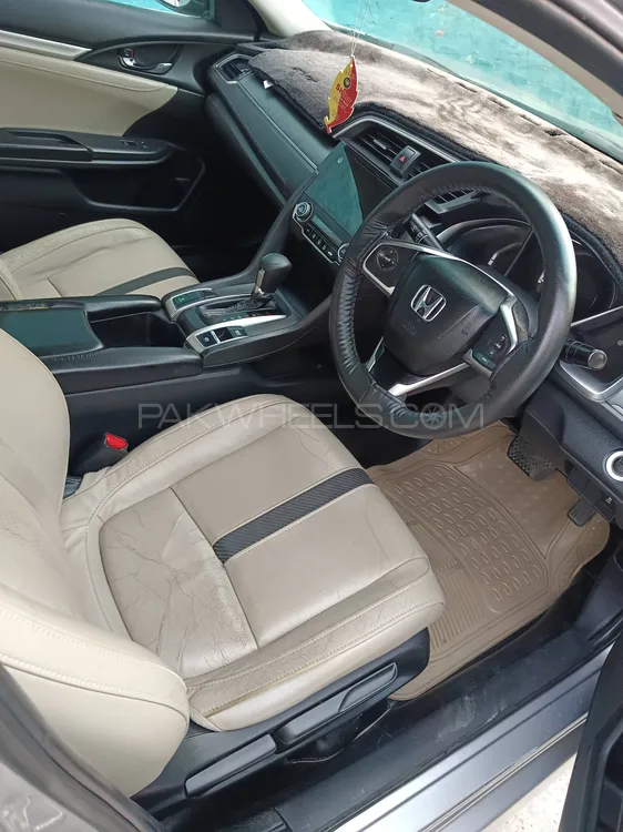 Honda Civic 2019 for Sale in Attock Image-1