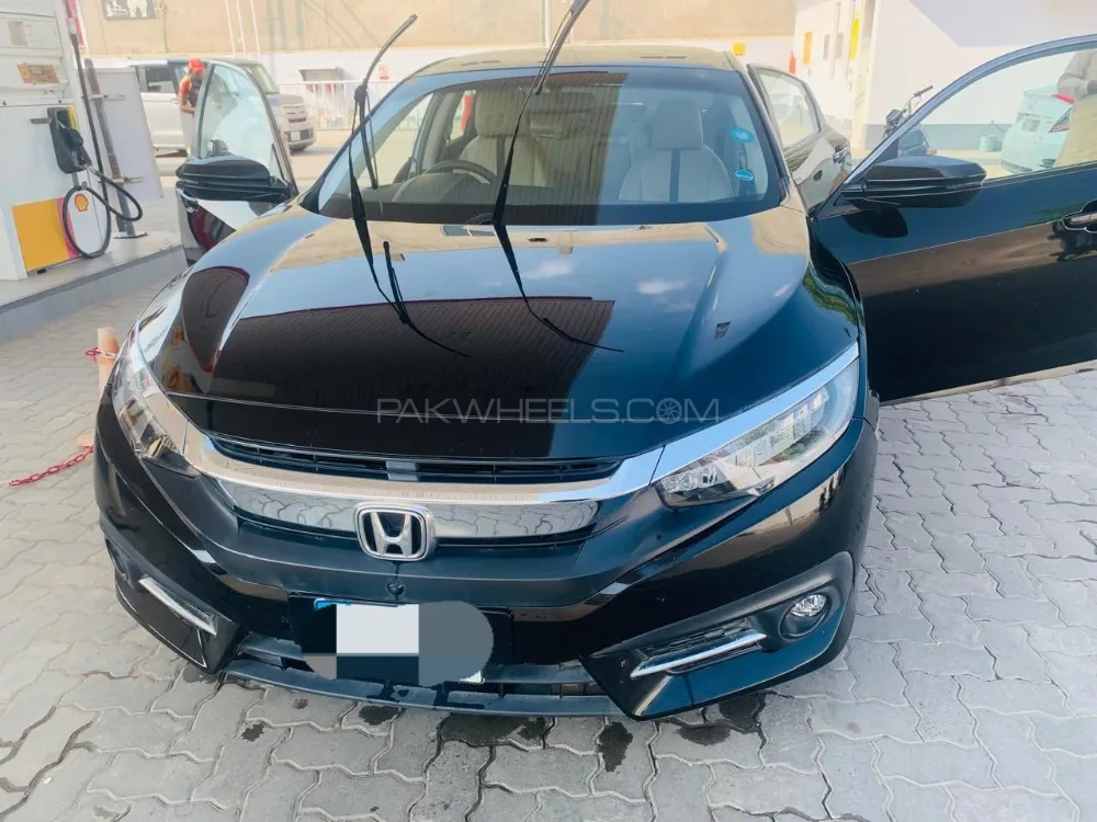 Honda Civic 2020 for Sale in Multan Image-1